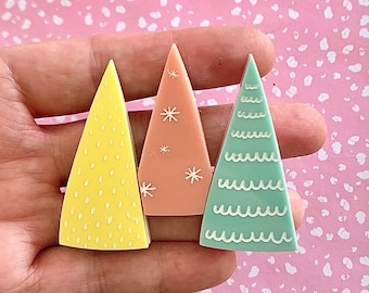 Christmas Tree Brooch, Acrylic Brooch, Christmas Accessories,  Kitschy Christmas, Quirky Gift, Kawaii Christmas,