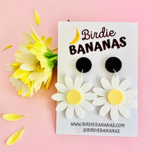 Daisy Earrings, Funky Flower Earrings, Acrylic Statement Earrings, Flower Jewellery, Y2K Earrings