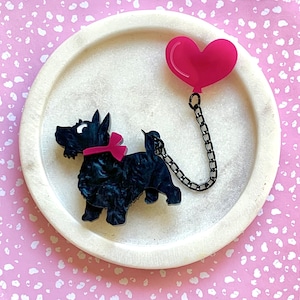 Scottie Dog Brooch, Acrylic Brooch, Vintage Brooch, Scottish Terrier Gifts, Scotty Dog Jewellery, Vintage Dog Brooch