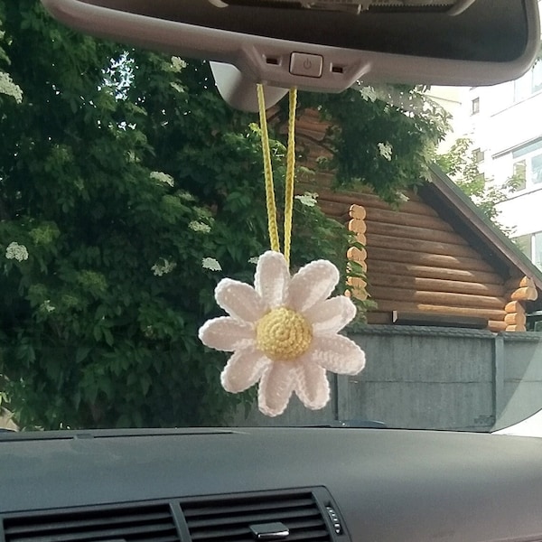 Crochet Daisy car accessories, Cute Car Mirror Hanging Decoration for Women, Teens Interior Rear View Mirror Daisy, car charm flower for mom