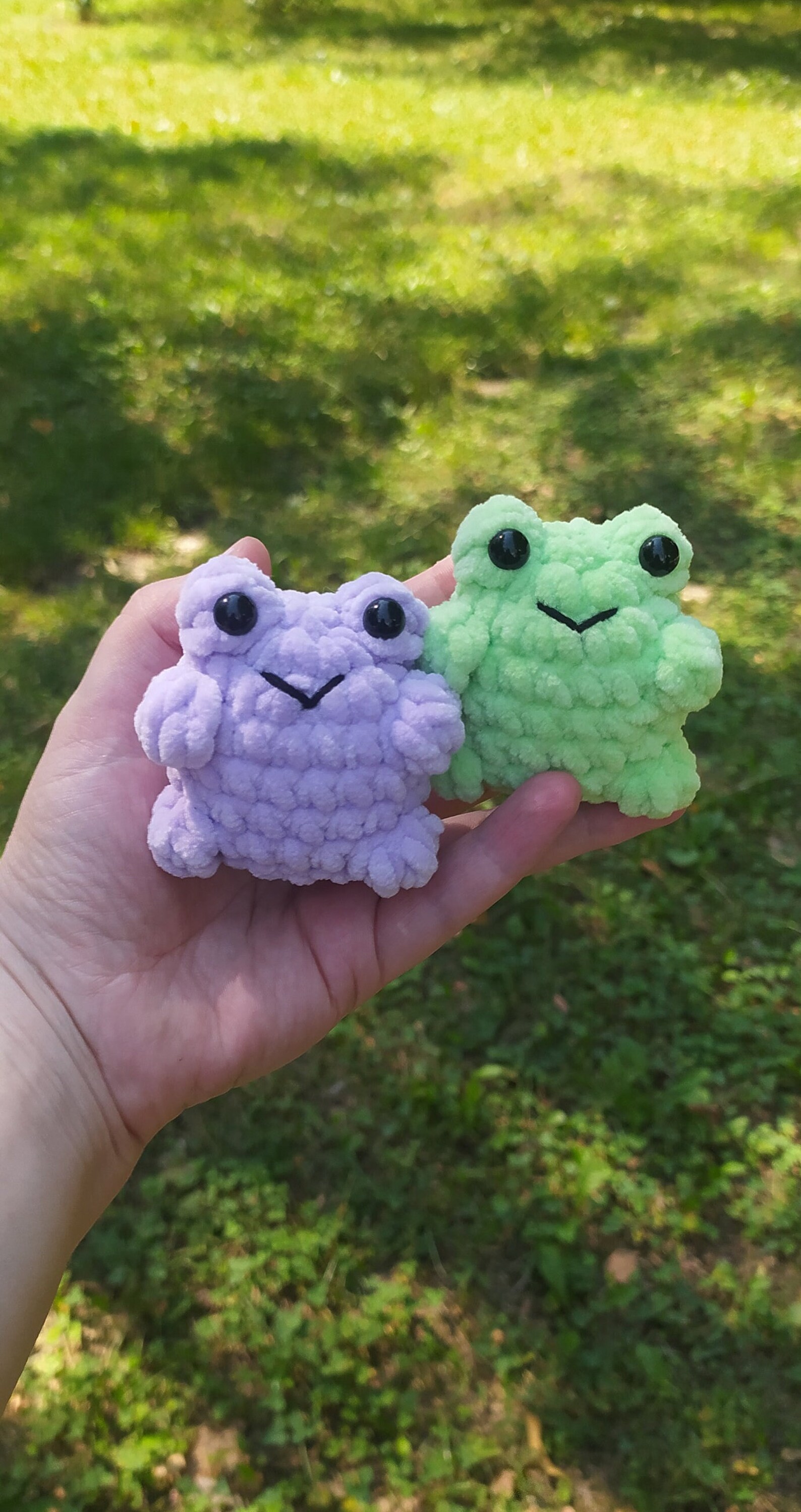 Tiny Crochet Frog Car Rear View Mirror Accessory, Cute Small Chubby ...