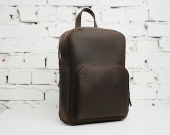 Brown Vintage Zipper Leather Backpack, Personalized Women Travel Bag, Minimalist 13-inch Laptop Rucksack