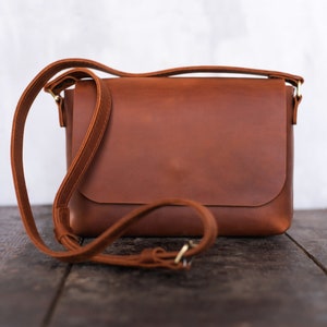 Small women leather crossbody bag / Brown shoulder bag purse, Mini satchel, Minimalist womens bag, Leather messenger handbag, Cross body bag