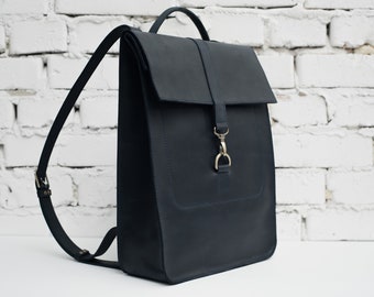 Large Women Minimalist Navy Distressed Leather Backpack with Felt Insert, 15-inch Laptop Work Bag