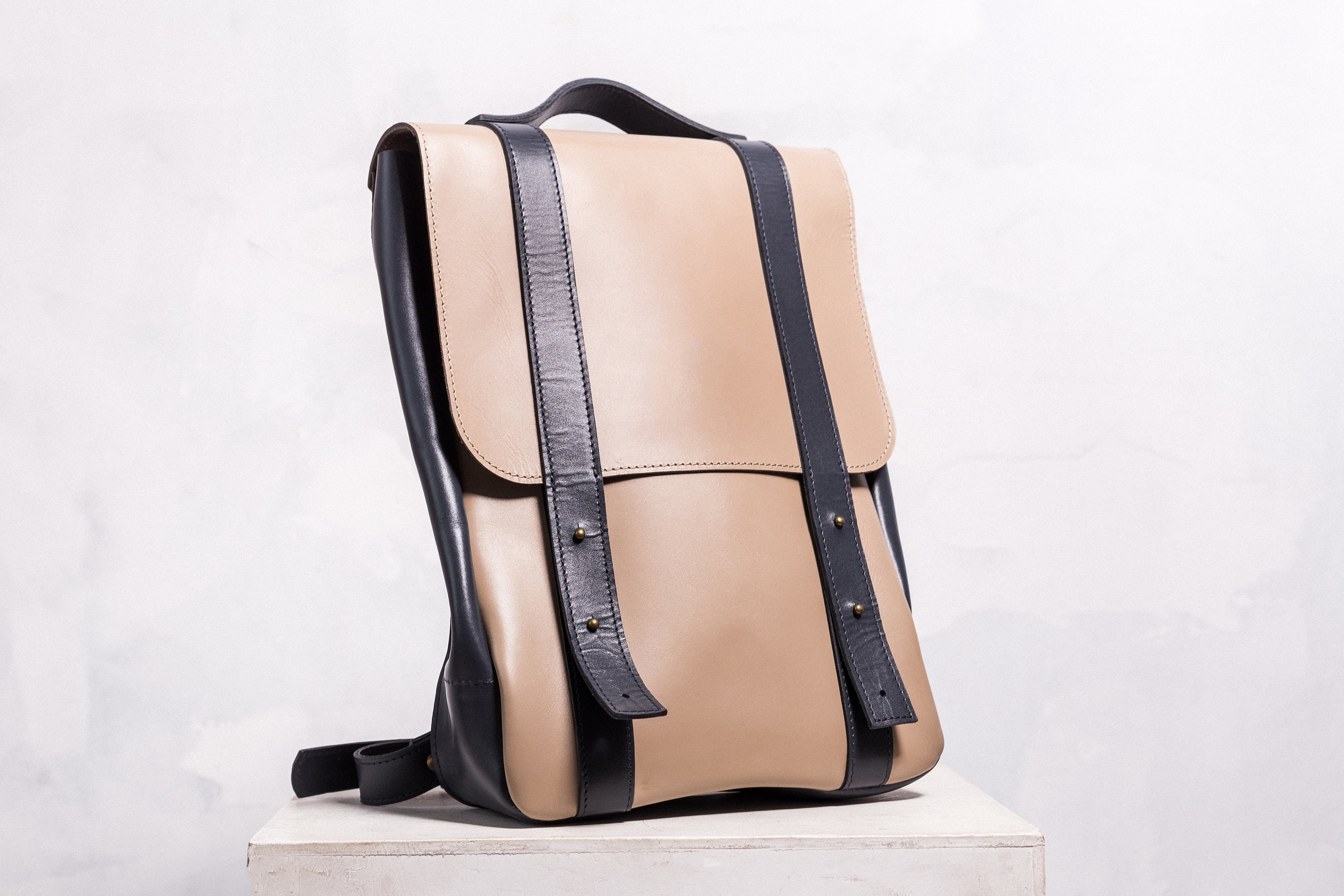 Two Tone Small Leather Backpack Women - Etsy display picture 3