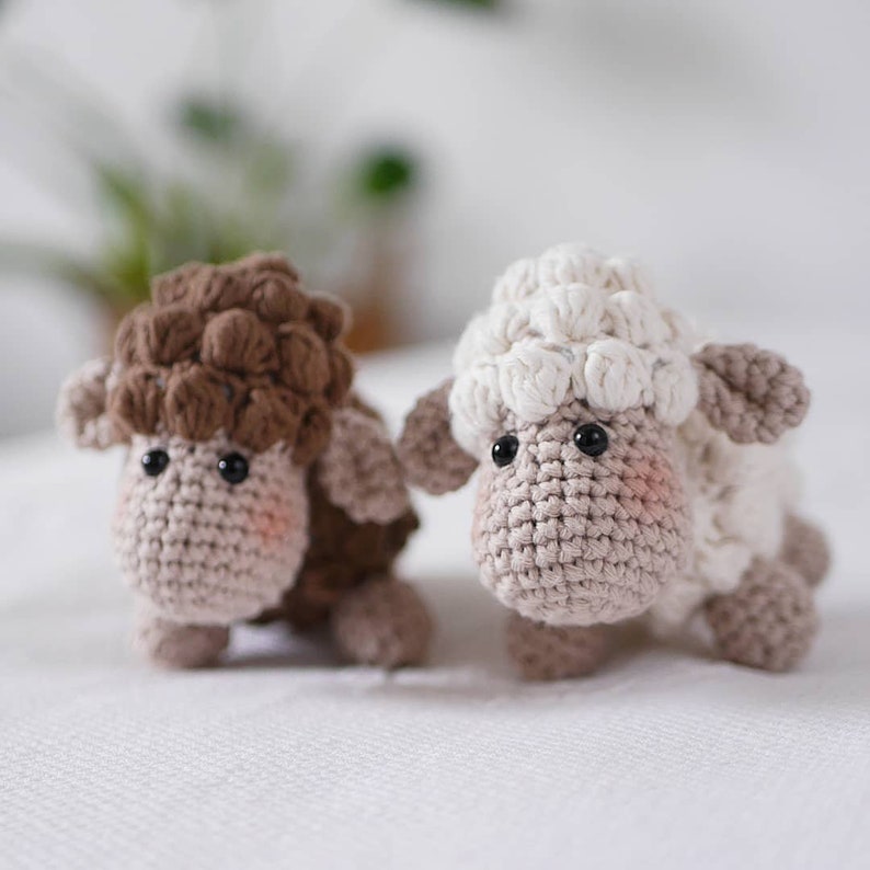 Crochet patterncrochet pattern Sheep Hope, lamb Hope, German, English, Espanol, Poruguese, Français, Italian, crochet, Amigurumi image 7