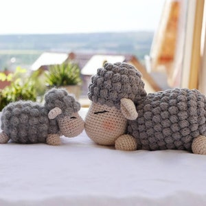 Häkelanleitung crochet pattern lamb Frieda, Schäfchen Frieda als Spieluhr, music box, deutsch, english, Amigurumi zdjęcie 7