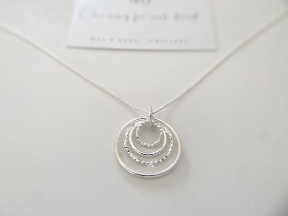 Collier nœud celtique en argent antique, collier triangle celtique, cercle irlandais de la vie, Argent