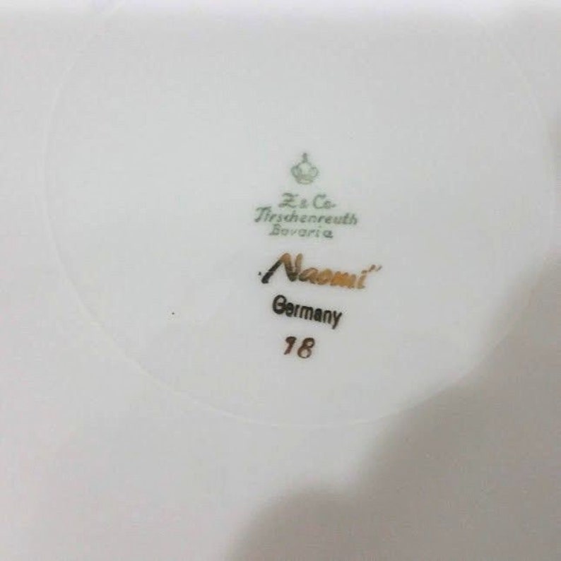 Set of 4 TIRSCHENREUTH Bavaria Naomi Germany dinner plates gold trim 10 12