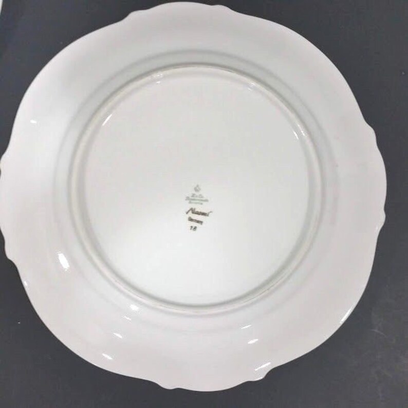 Set of 4 TIRSCHENREUTH Bavaria Naomi Germany dinner plates gold trim 10 12