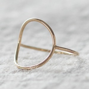 Super dünner Gold offener Kreis Ring, zierliche Gold Filled Ring, Goldringe für Frauen, Gold stapelbare Ringe, Gold Filled Ring, 14k Goldring
