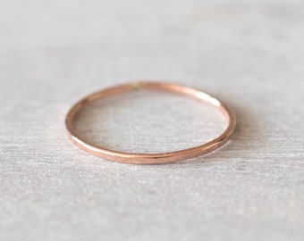Anillo superfino de oro rosa martillado, anillos sencillos para mujer, anillo relleno de oro rosa, anillo delicado de oro rosa, anillo para nudillos