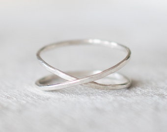 Super Thin Silver Hammered X Ring, Sterling Silver Criss Cross Ring, Everyday Jewelry, Thin Silver Rings for Women
