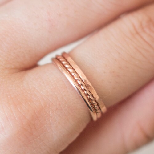 Thin Rose Gold Ring Set of 3 Smooth Hammered Twist Thumb Etsy