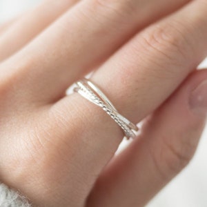Argent 3 anneaux entrelacés, anneaux entrelacés, anneau d'anxiété, anneau à rouler, anneau de toupie, anneaux fins pour femme