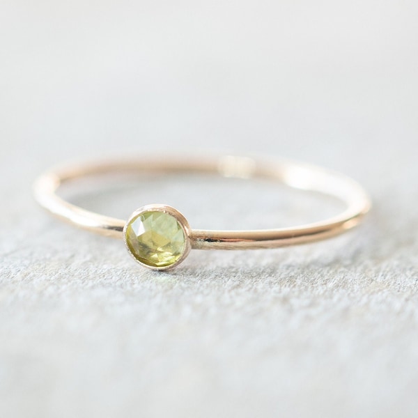 Super Thin Gold 3mm Peridot Ring, Dainty Gold Filled Ring, 14k Gold Rings for Women, Gold Stacking Rings, August Birthstone Ring