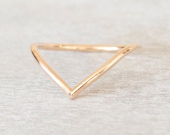 Gold Chevron Ring, V Ring, Dainty Gold Filled Ring, Stackable Ring, 14k Gold Rings for Women, Gift for Her, Delicate Ring