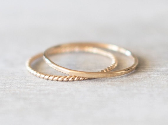 Super Thin Gold Ring Set of 2, Gold Hammered Ring, Gold Twist Ring, Gold Rings for Women, Dainty Gold Ring, 14k Gold Rings