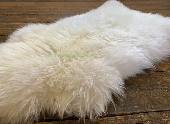 White Sheepskin Rug Fur Hide Pelt Wool, Faux Sheepskin Rug White Assorted Sizes