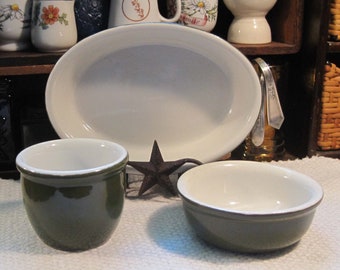 Vintage HALL Green Bakeware Trio #351 #571 #412 Round Oval and Custard Cup