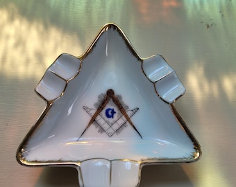 Vintage Triangle Freemason Ashtray Lefton China Hand Painted NE4345N