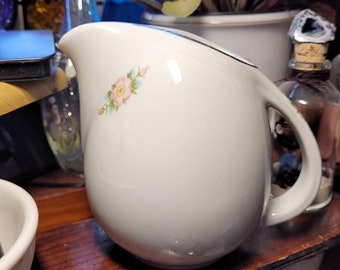 Vintage Creamer or Pitcher by Halls Superior Quality Kitchenware Made in USA 1940s