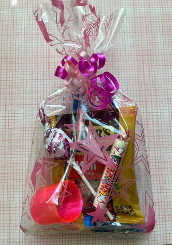Birthday Party Favor Goody Bags! Pre Filled Goodie Bags! Snack Packs! Pink  Stars!