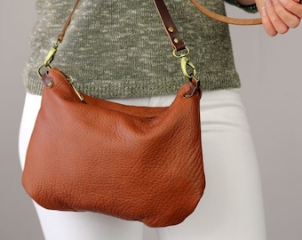 medium size leather purse