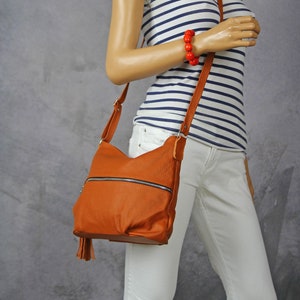 Leder Crossbody Tasche für Frauen mit Reißverschluss und verstellbarem Riemen, Kleiner Cross body, Orange Leder Boho Tasche mit Reißverschluss, Kleine Leder Geldbörse Bild 3