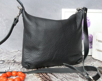 Black women crossbody bag - black leather crossbody - everyday bag soft leather  - medium bag -  crossbody strap bag - medium leather purse