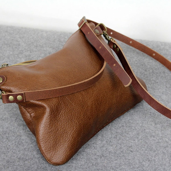 Brown leather purse, brown handbag Leather crossbody bag, Medium brown distressed leather purse, Shoulder bag for gift , soft leather bag