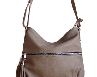 Pebbled Leather Crossbody Bag: Small Travel Messenger with Zipper