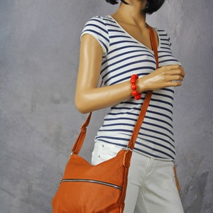 Leder Crossbody Tasche für Frauen mit Reißverschluss und verstellbarem Riemen, Kleiner Cross body, Orange Leder Boho Tasche mit Reißverschluss, Kleine Leder Geldbörse Bild 9