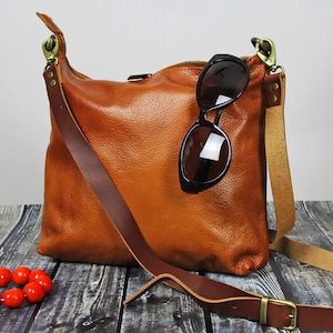 Women crossbody bag - Tan leather crossbody - everyday bag soft leather  - medium bag -  crossbody strap bag - medium leather purse