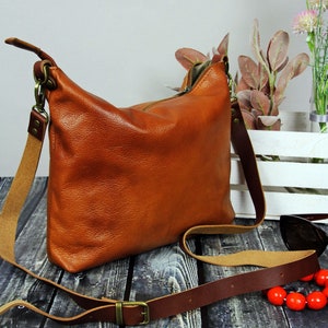 Tan leather crossbody - soft leather bag - medium bag - crossbody bag -  crossbody strap bag - medium leather purse- christmas gift