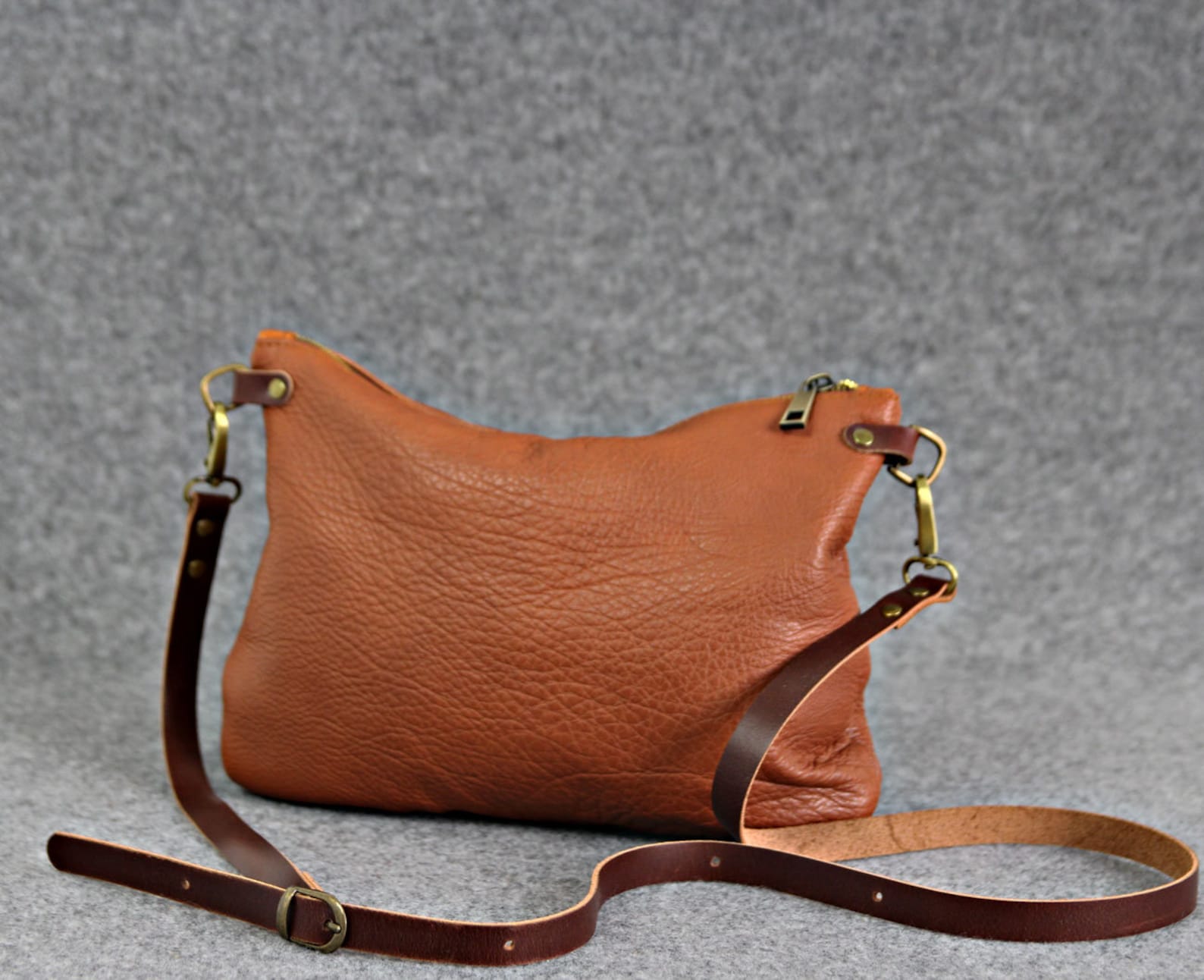 A’Spasso Medium Smooth Leather Bag - Brown Carbone
