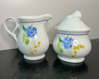 Vintage Creamer & Sugar Set