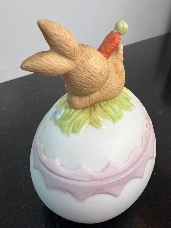Vintage Lefton Egg-Shaped Bunny Trinket Box - Eas… - image 5