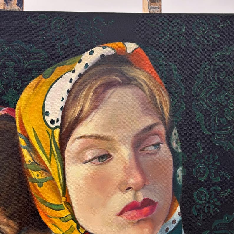 Retrato al óleo original de dos mujeres con pañuelos coloridos en la cabeza. Arte realista. imagen 14