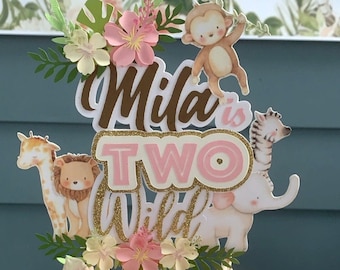 Personalised jungle safari cake topper.
