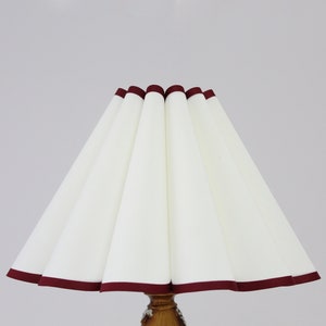 Duzy handmade off-white lampshade with burgundy trim fabric and acrylic pleated lampshade-3#, custom made，110-240V/50-60Hz, Using Worldwide