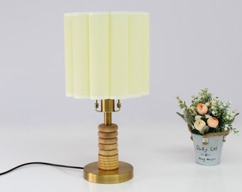 Duzy handmade beige ins high quality fabric and acrylic drum shapetable lamp design for home furnishing ,110-240V/50-60Hz