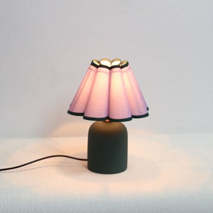 Duzy handmade scallop shape purple fabric and acrylic with dark green ceramic base lamp 58, 110-240V/50-60Hz image 10