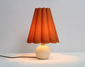 Duzy handmade scallop shape ocher fabric and ceramic base table lamp-62#, 110-240V/50-60Hz