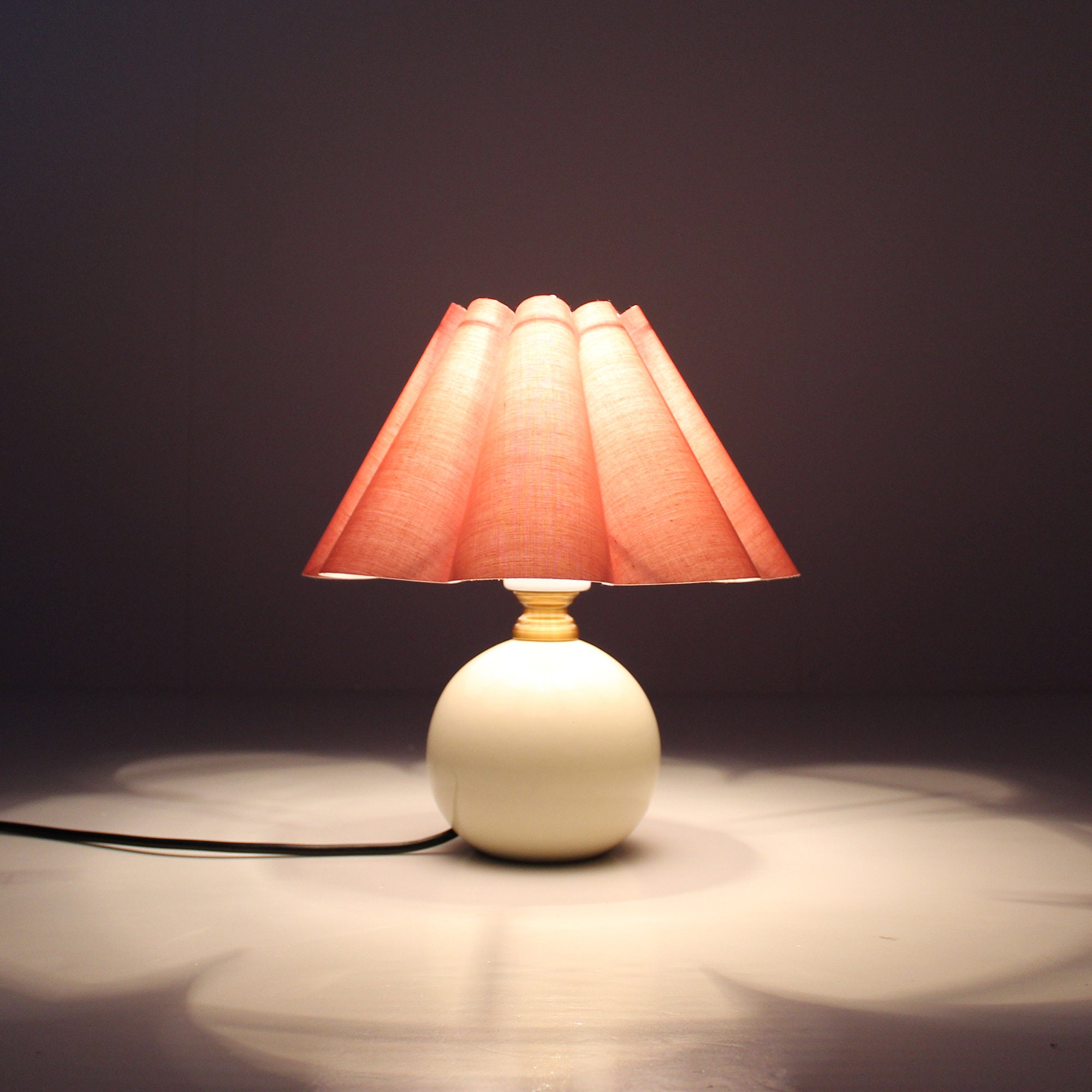 Duzy Diy Rose Romantique Jupe Chaude Forme Lampe de Chevet en Céramique Pour L'ameublement, 110-240V