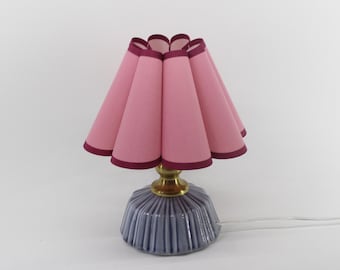 Duzy handgefertigte, hochwertige, mittelgroße aquamarinfarbene Stoffdekoration, kreative Tischlampe, 55 #, 110–240 V/50–60 Hz