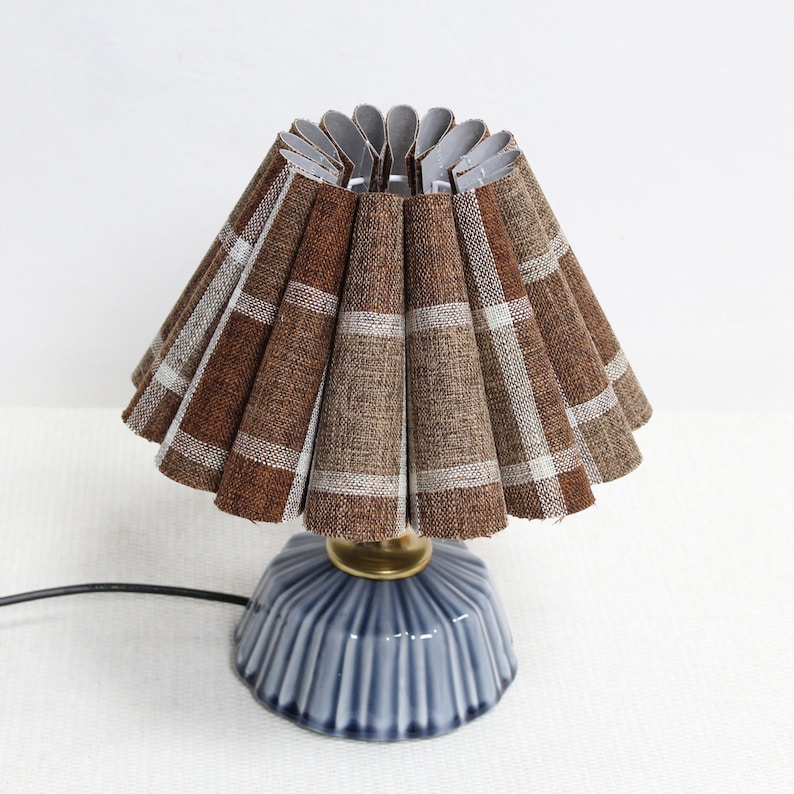 Duzy handmade brown plaid and acrylic with ceramic lamp for home decor-87, 110-240V/50-60Hz, Using Worldwide image 8
