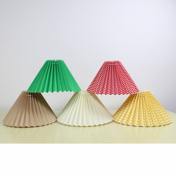 High Quality Fabric And Acrylic Pleated, How Do You Make A Pleated Fabric Lampshade