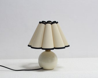 Duzy handmade khaki fabric and acrylic skirt shape ceramic cute mini table lamp for home furnishing-9# ,110-240V / 50-60Hz