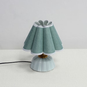 Duzy handmade high quality medium green fabric decoration creative table lamp-105#, 110-240V/50-60Hz, Using Worldwide